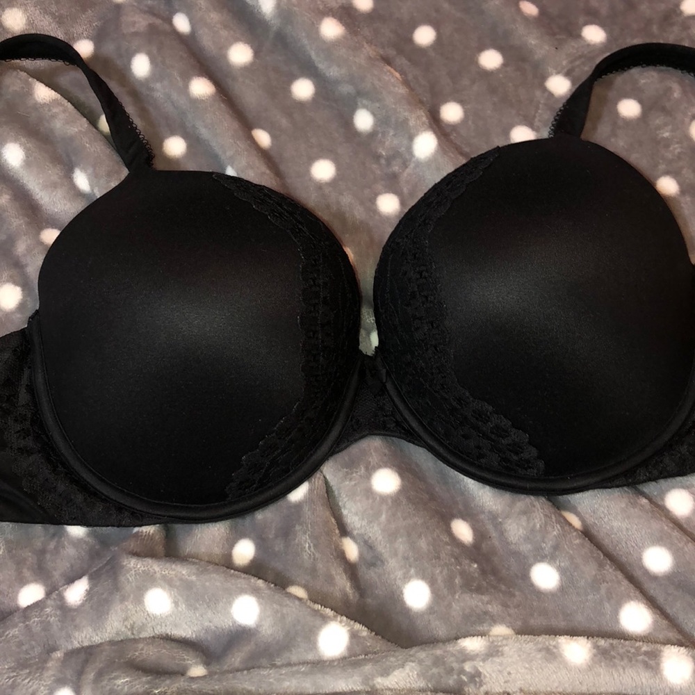 Victoria’s Secret, Body by Victoria bra